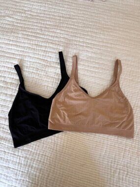 Two Bombas bralettes
